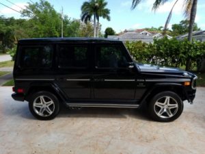 Side profile Armored Mercedes Benz