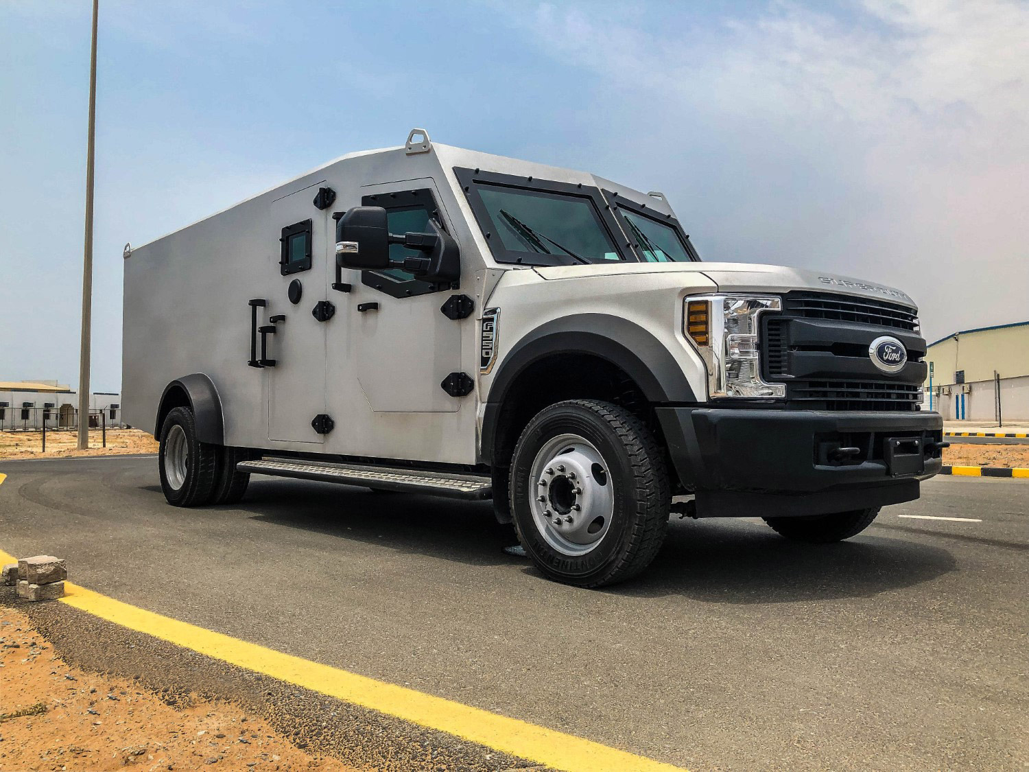 Armored cash in transit vehicle 